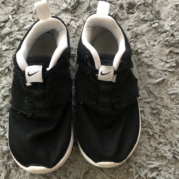 Roshe rum toddler black 8C - Picture 2 of 5